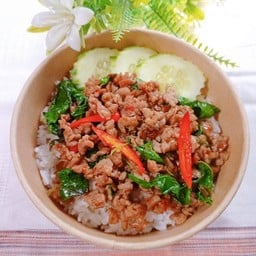 MY HOME KITCHEN  กะเพราราดข้าว -