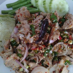 น้ำตกหมูหอมๆ