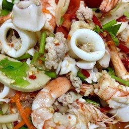 ยําวุ้นเส้นรวมมิตร