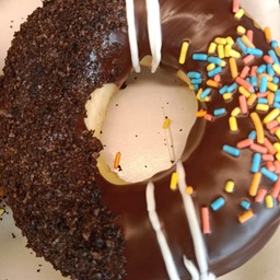 ช็อกโอริโอ้ผสมเรนโบว์