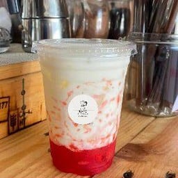 สตรอเบอร์รี่นมสด