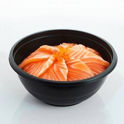 ข้าวหน้าปลาแซลมอนดิบ