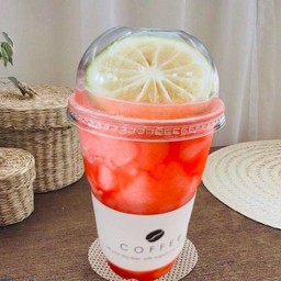 สตรอเบอร์รี่+มะนาวปั่น (ขนาดแก้ว 22oz.)