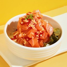 ยำแซลมอน