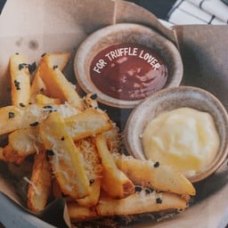 ECHO Coffee Roastery โรงคั่วกาแฟเอ็คโค่ -