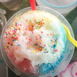 น้ำเเข็งใสยายจัน