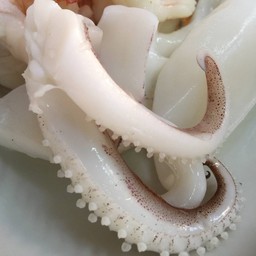 ข้าวต้มปลาหมึก ใหญ่