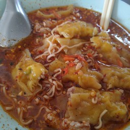 เกี๊ยวต้มยำหมูสับสูตรโบราณจำโบ้