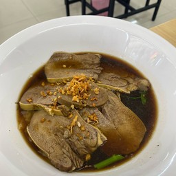 เกาเหลาลิ้นล้วน (牛舌湯)