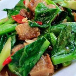 ผัดคะน้า