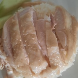 ข้าวมันไก่ต้ม