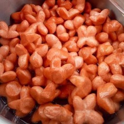 ไส้กรอกแดงทอด