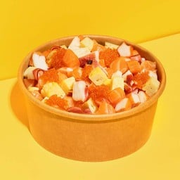 ข้าวหน้าปลาดิบรวมหั่นเต๋า (บาระ)