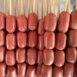 ไส้กรอกปิ้ง 3 ไม้