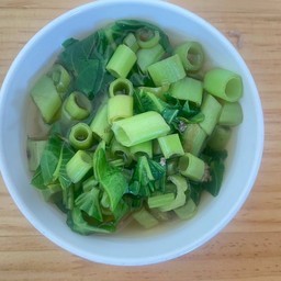 ผักบุ้งลวก