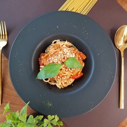 โบโลเนสหมู