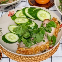 เจ๊เดือนก๋วยจั๊บญวน