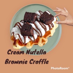 ครอฟเฟิลครีมนูเทลล่าบราวนี่