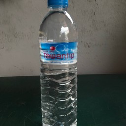 ยำแซ่บหลบมุม