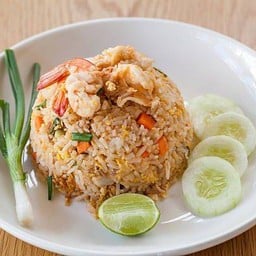ดึกแล้วหิวมั้ย ร้านข้าวกลางคืน
