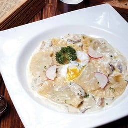 ราวิโอลีคาโบนาร่าทรัฟเฟิล