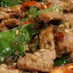 ผัดกระเพรากวาง