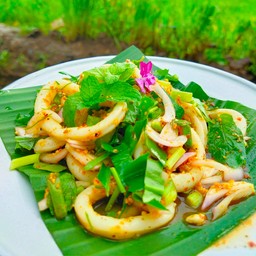 ลาบปลาหมึก