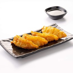 เกี๊ยวซ่าทอด 4 ชิ้น