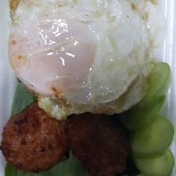 ข้าวราดหมูสับวุ้นเส้นกระเทียม+ไข่ดาว