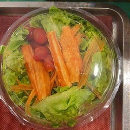 สลัดโรลและผักไฮโดรฯ ตึกอิตัลไทย