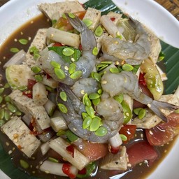 เหลาไหลบัวสองใจ กุ้งสด หมูยอ