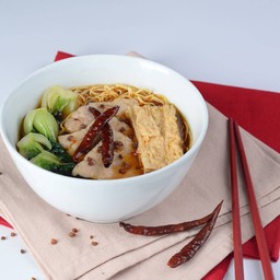 บะหมี่หมูซุปหม่าล่า