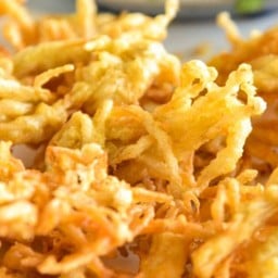 เห็ดเข็มทองคลุก spicy