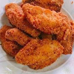 ปีกกลางทอดคลุกผงสไปซี่