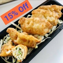 เกี๊ยวซ่าหมู ( 10 ชิ้น ) ลด 10%