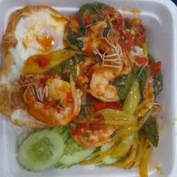 กะเพราไข่ข้นโคตรแซ่บ หทัยราษฏร์