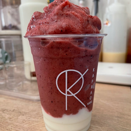 มิกซ์เบอร์รี่โยเกิร์ตปั่น