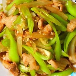 ผัดพริกหยวกหมูชิ้น