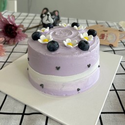 พรีออเดอร์-มินิมอลเค้กวันเกิด ครึ่งปอนด์  ล่วงหน้า 1วัน โทร0649643113