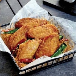 ปีกไก่ทอด