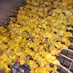 ร้านข้าวหอมปลาหมึกย่าง