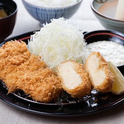 ชุดคัตสึโคะโระเกะครีมปูและทงคัตสึสันใน