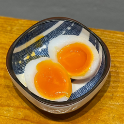 ไข่เยิ้มยางมะตูม