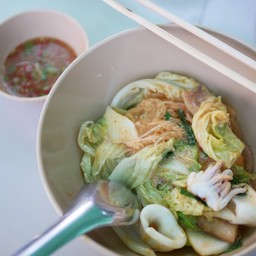 สุกี้แห้ง ทะเล