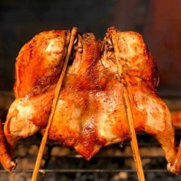 ไก่ย่างแบบแห้งเป็นตัว