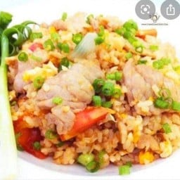 ข้าวผัดหมู