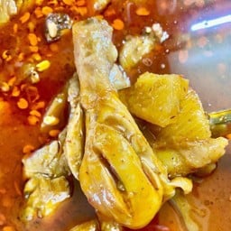 มัสมั่นไก่ ( น่อง/อก 1ชิ้น )