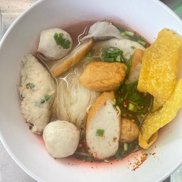 เส้นเล็ก ต้มยำ