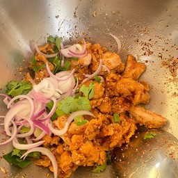 ยำไก่แซ่บ ปกติ