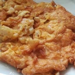 ไข่เจียวกระเทียมดอง